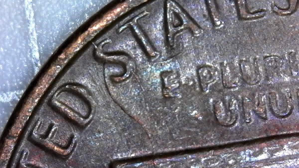 1982-P-Lincoln-Cent-With-Die-Crack-And-Retained-Interior-Die-Break